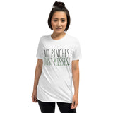 No Pinches Just Kisses (Four Leaf Clover) - T-Shirt
